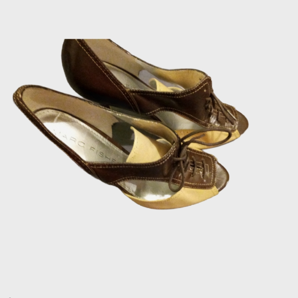 Marc Fisher/ women's Heels/ Shoes/ Size 8M Color Brown/ Tan